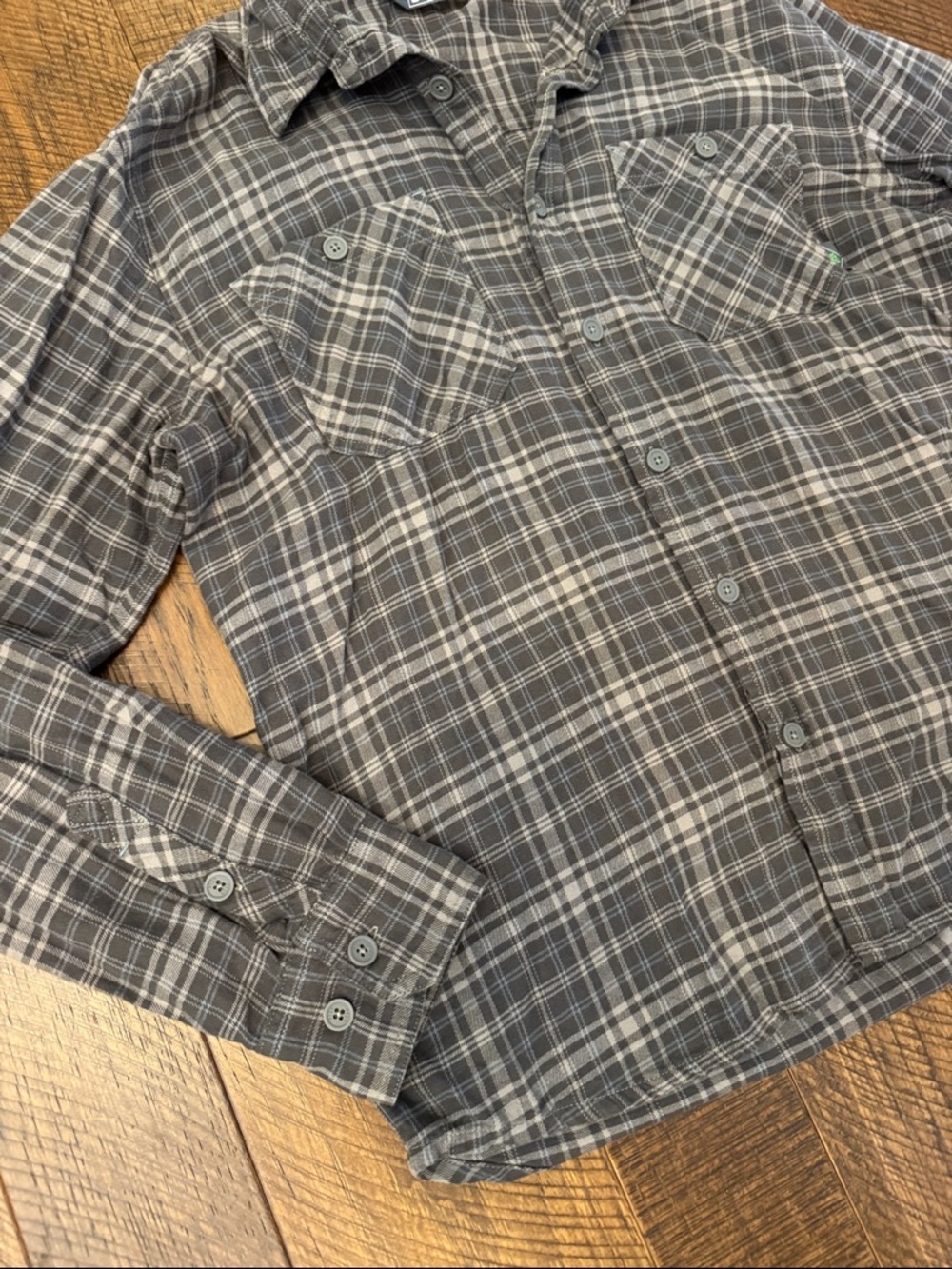 Men’s Stio Organic Cotton Plaid Long Sleeve Button Down Shirt - Picture 5 of 9